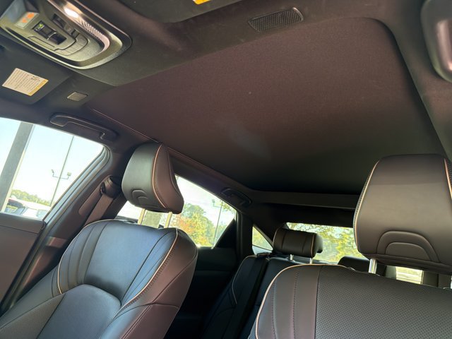 Used 2023 Toyota Crown AWD/4WD image 33