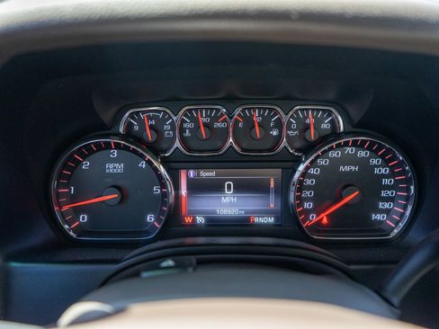 Used 2015 GMC Yukon XL SLT w/ HD Trailering Package image 12