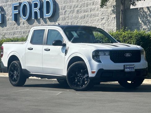 New 2025 Ford Maverick XLT w/ Black Appearance Package image 2