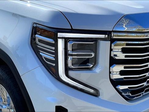 Used 2025 GMC Sierra 1500 Denali image 33