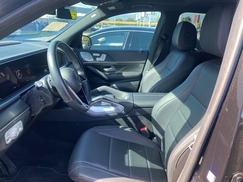 Used 2024 Mercedes-Benz GLE 450e 4MATIC image 6