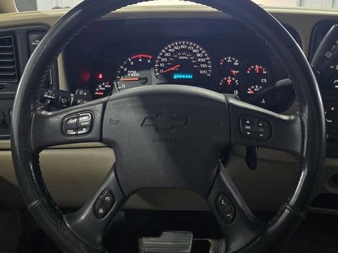 Used 2005 Chevrolet Silverado 2500 LS w/ Heavy-Duty Power Package image 11