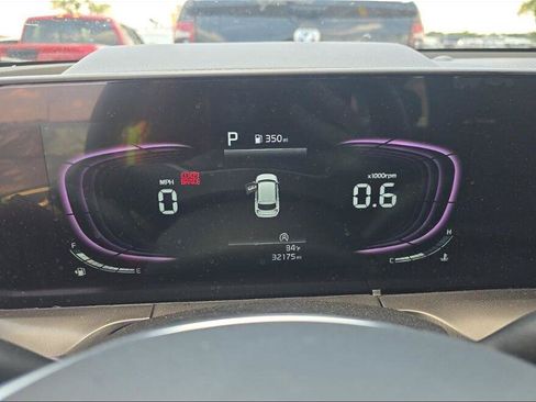 Used 2025 Kia Telluride S FWD image 6