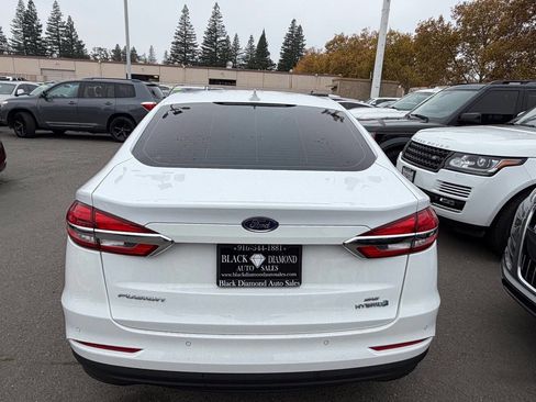 Used 2019 Ford Fusion SE image 6