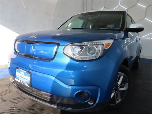 Used 2017 Kia Soul EV FWD image 1