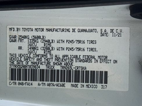 Used 2022 Toyota Tacoma SR RWD image 39