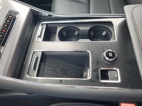 New 2026 Lincoln Aviator AWD image 22