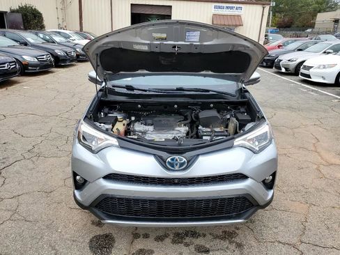 Used 2016 Toyota RAV4 SE image 13