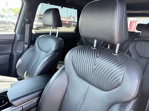 Used 2024 Hyundai Palisade Calligraphy AWD/4WD image 13
