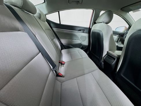 Used 2018 Hyundai Elantra SEL image 25