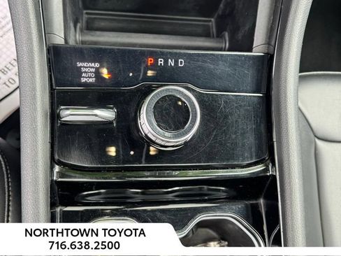 Used 2023 Jeep Grand Cherokee L Limited AWD/4WD image 21