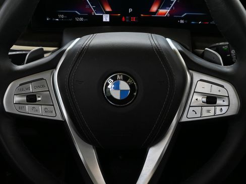 Certified 2025 BMW X7 xDrive40i AWD/4WD image 27