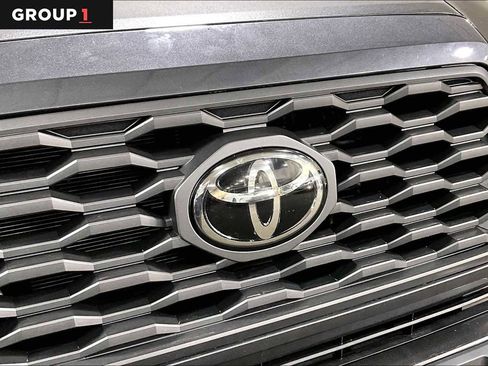 Used 2020 Toyota Tacoma TRD Off-Road image 29