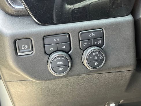 Used 2023 Chevrolet Silverado 1500 RST w/ Protection Package AWD/4WD image 27