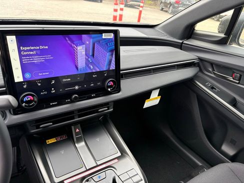 New 2026 Toyota C-HR AWD/4WD image 44