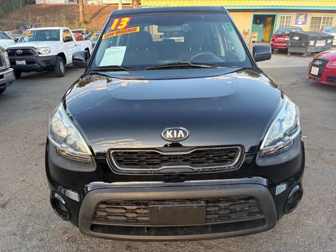 Used 2013 Kia Soul image 2