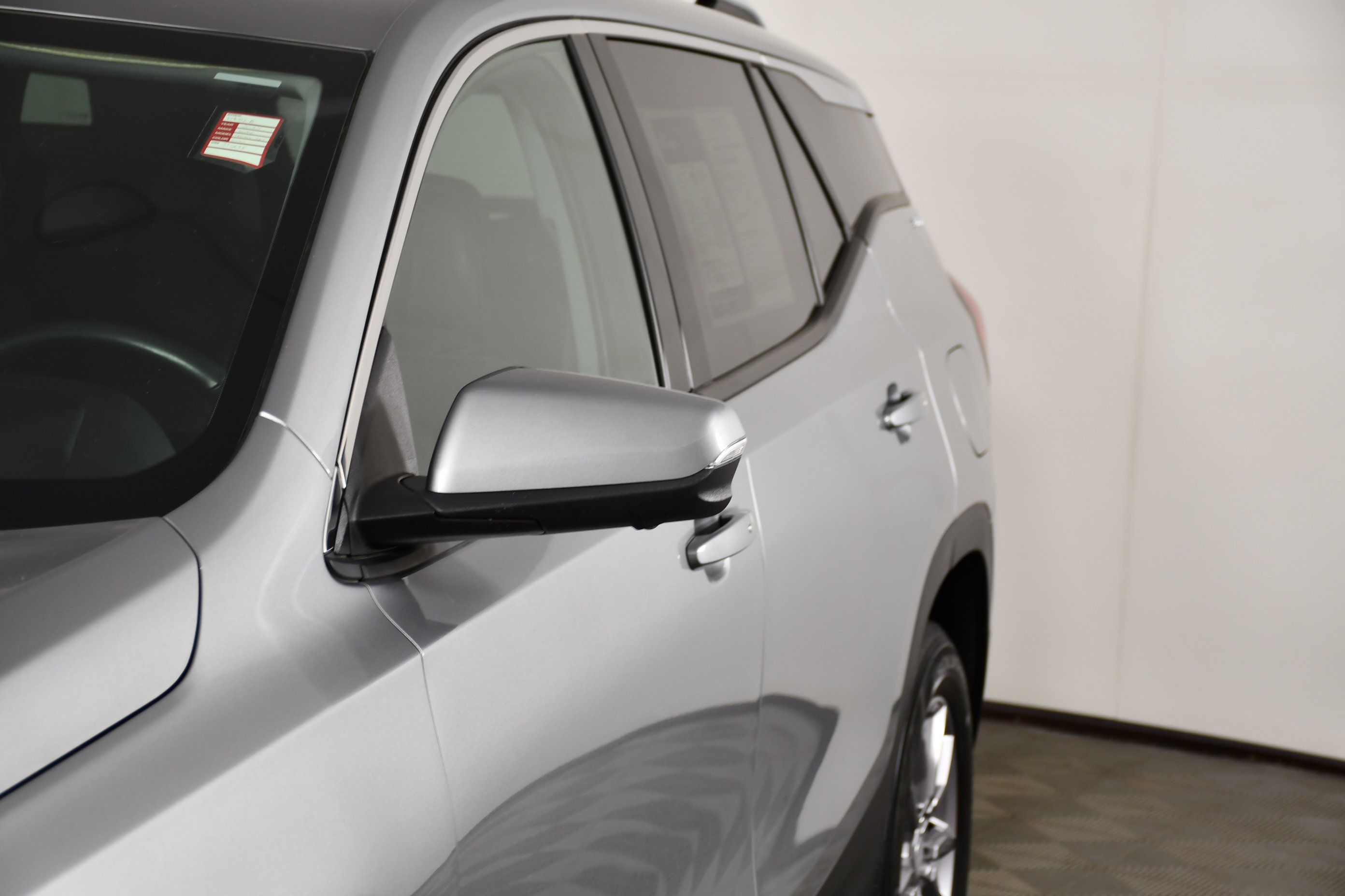 Used 2024 GMC Terrain SLT w/ Tech Package AWD/4WD image 13