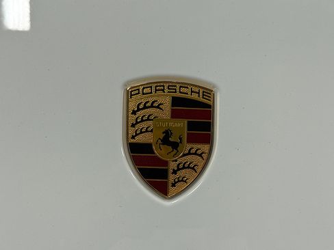 Certified 2021 Porsche 718 Cayman GT4 RWD image 12