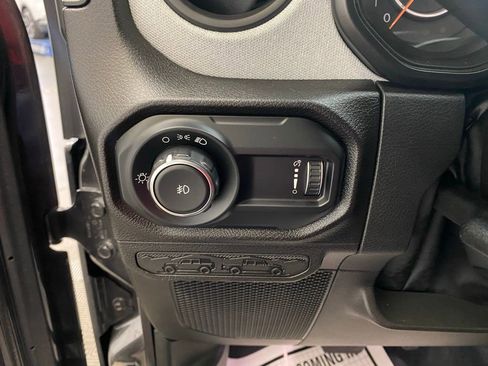 Used 2024 Jeep Wrangler Sport image 20