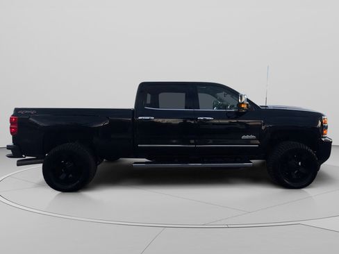 Used 2017 Chevrolet Silverado 3500 High Country w/ Duramax Plus Package AWD/4WD image 6