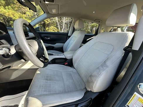 Used 2024 Honda HR-V LX image 13