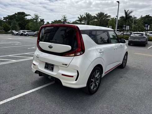Used 2021 Kia Soul GT-Line FWD image 3