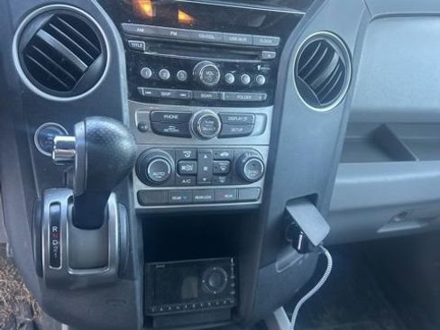 Used 2014 Honda Pilot LX image 14