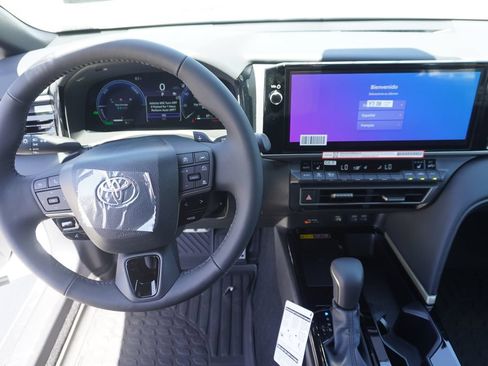 New 2026 Toyota Camry XSE FWD image 18