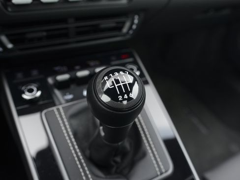 Certified 2024 Porsche 911 Targa 4S image 24