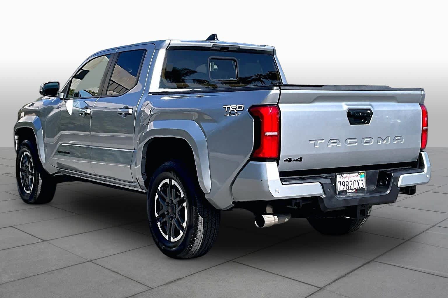 Used 2024 Toyota Tacoma TRD Sport w/ TRD Sport Upgrade Package AWD/4WD image 10