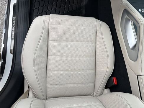 New 2026 Mercedes-Benz GLS 450 4MATIC image 17