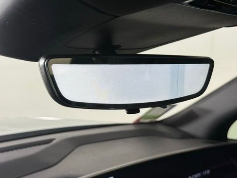 New 2026 Cadillac Escalade IQ Luxury 1 image 18