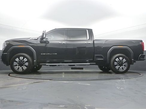 Used 2024 GMC Sierra 2500 Denali w/ Denali Reserve Package image 52