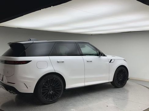 New 2026 Land Rover Range Rover Sport SV image 2
