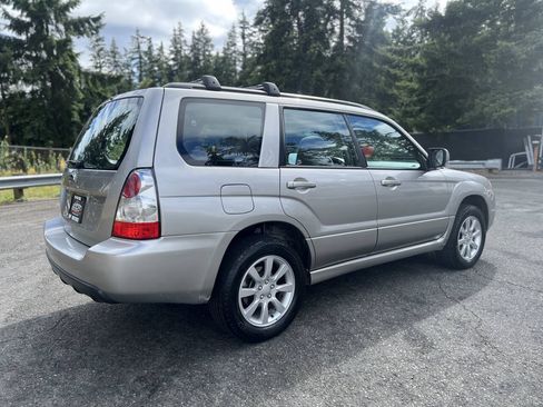 Used 2007 Subaru Forester 2.5X w/ Popular Equipment Group 2 AWD/4WD image 5