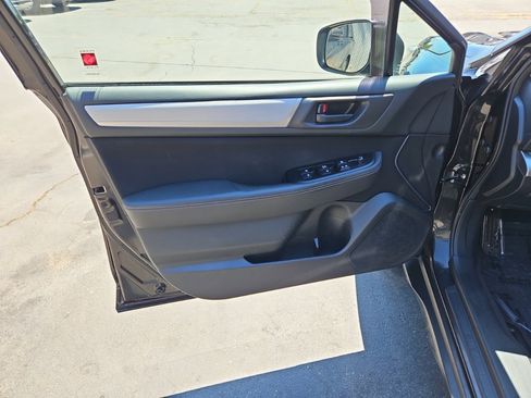 Used 2018 Subaru Outback 2.5i image 14