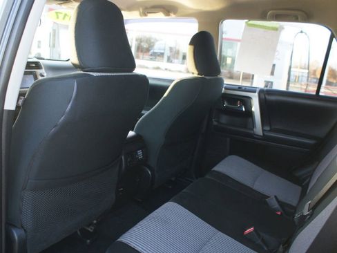 Used 2017 Toyota 4Runner SR5 image 10