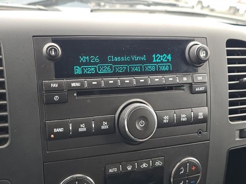 Used 2012 GMC Sierra 2500 SLE w/ SLE Preferred Package image 24