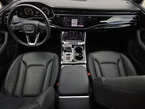 Used 2025 Audi Q7 3.0T Premium Plus AWD/4WD image 19
