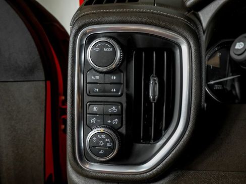 Used 2020 GMC Sierra 3500 SLT w/ SLT Premium Plus Package image 24