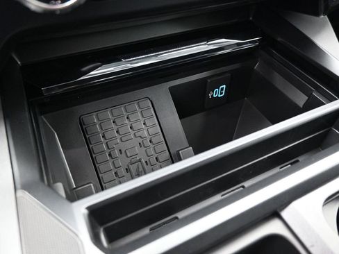 New 2026 Ford F250 Lariat w/ Lariat Premium Package image 16