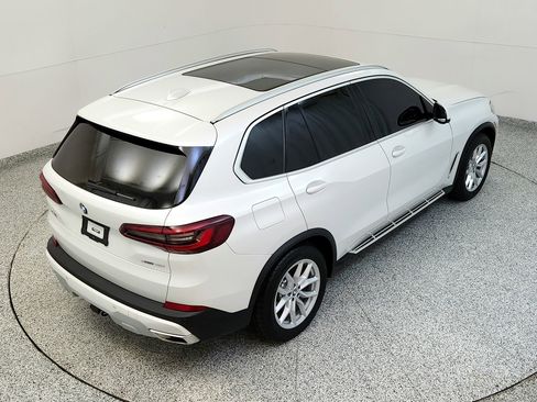 Used 2023 BMW X5 xDrive40i w/ Premium Package AWD/4WD image 16