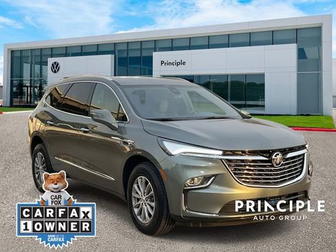 Used 2023 Buick Enclave Essence w/ Trailering Package, 5000 lbs. image 3