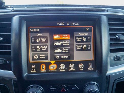 Used 2016 RAM 2500 Limited AWD/4WD image 29