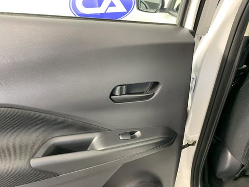 Used 2025 Nissan Kicks Play S FWD image 31