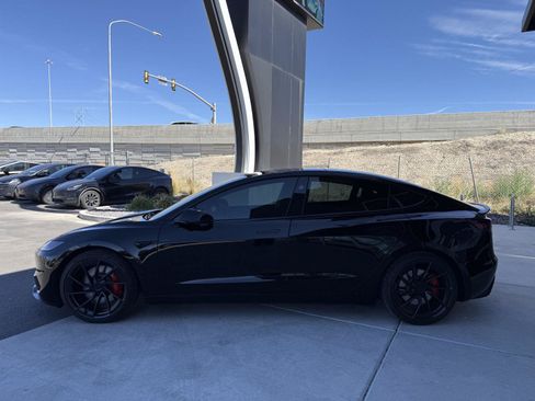 Used 2024 Tesla Model 3 Performance AWD/4WD image 5