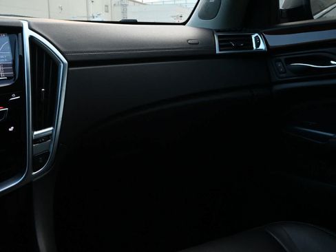 Used 2014 Cadillac SRX Luxury FWD image 8