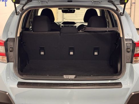 Used 2021 Subaru Crosstrek 2.0i image 8