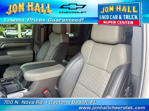 Used 2025 Chevrolet Silverado 1500 ZR2 w/ Technology Package AWD/4WD image 19
