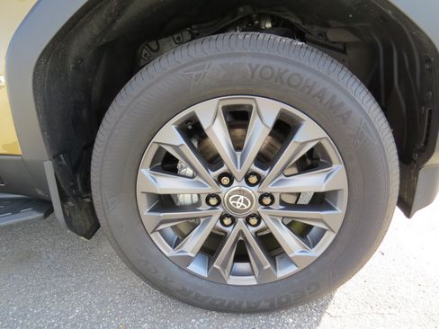 Used 2025 Toyota Land Cruiser w/ Premium Package AWD/4WD image 10
